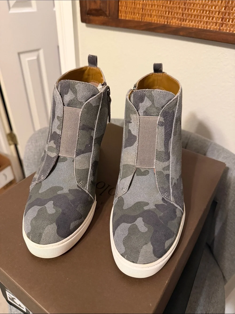 L. Paolo Camo Wedge Sneaker Booties in Green and Gray